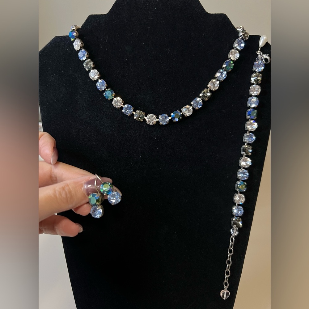 Sabika Jewelry Sultry Fun Choker Bracelet and Earrings set - Picture 7 of 9